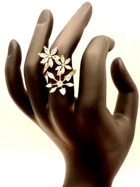Kate Spade New York Firework Flower Wrap Bypass Ring Gold Plating Cubic Zirconia